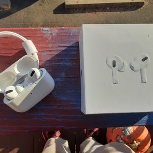 Apple airpods pro